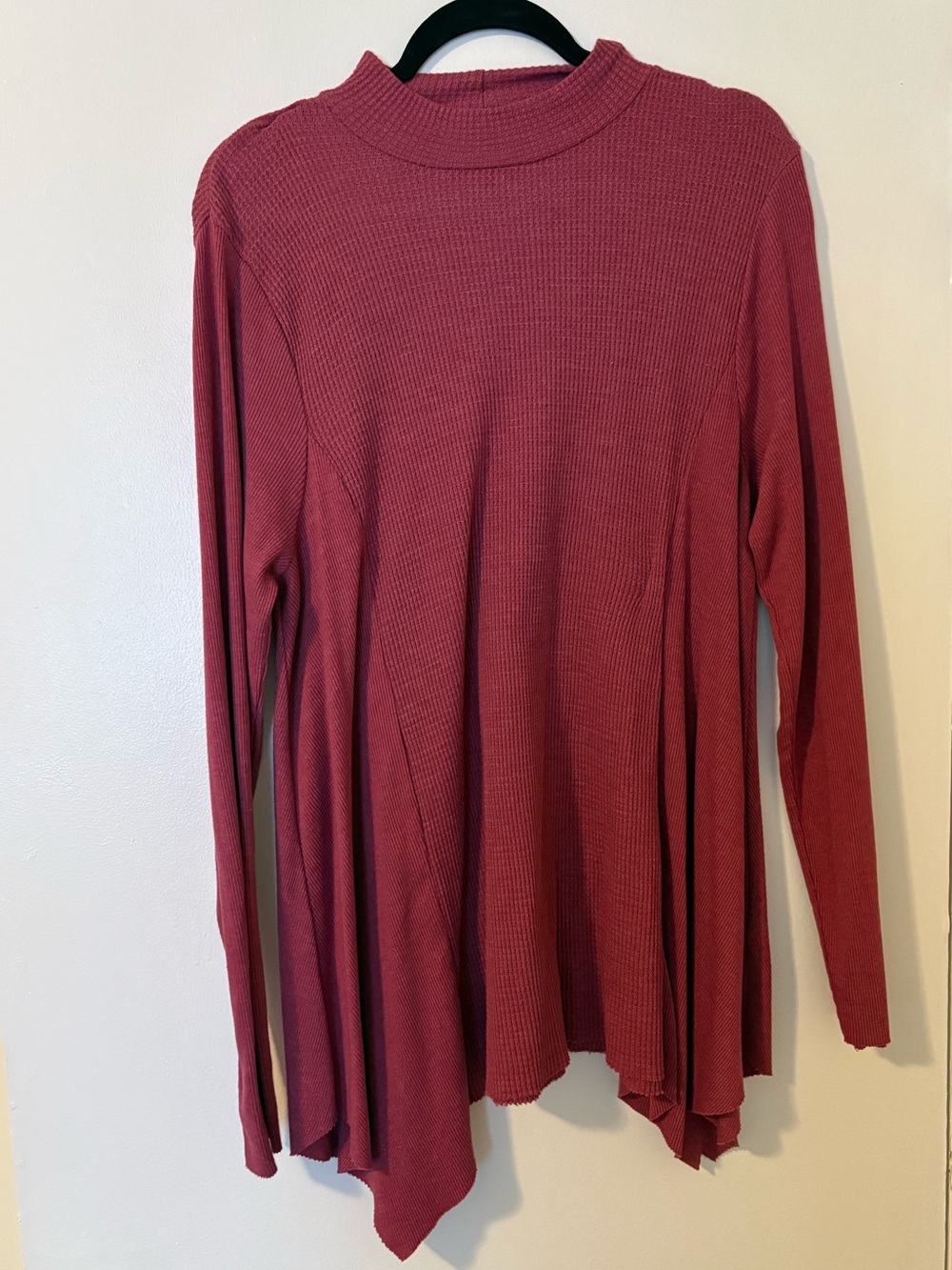 Anthropologie T.La Ribbed Long Sleeve Swing Top - Berry